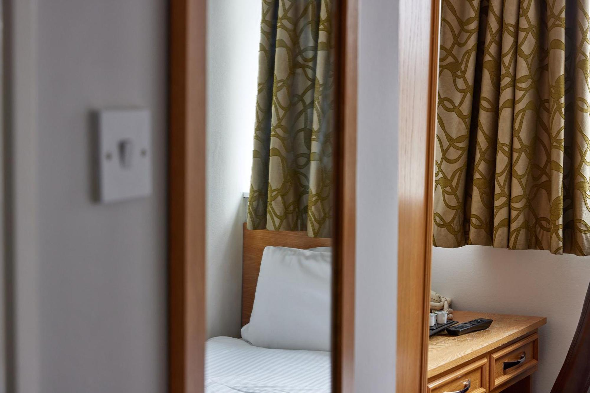 Properties Unique Dene Rooms - Single Room Newcastle upon Tyne Zewnętrze zdjęcie